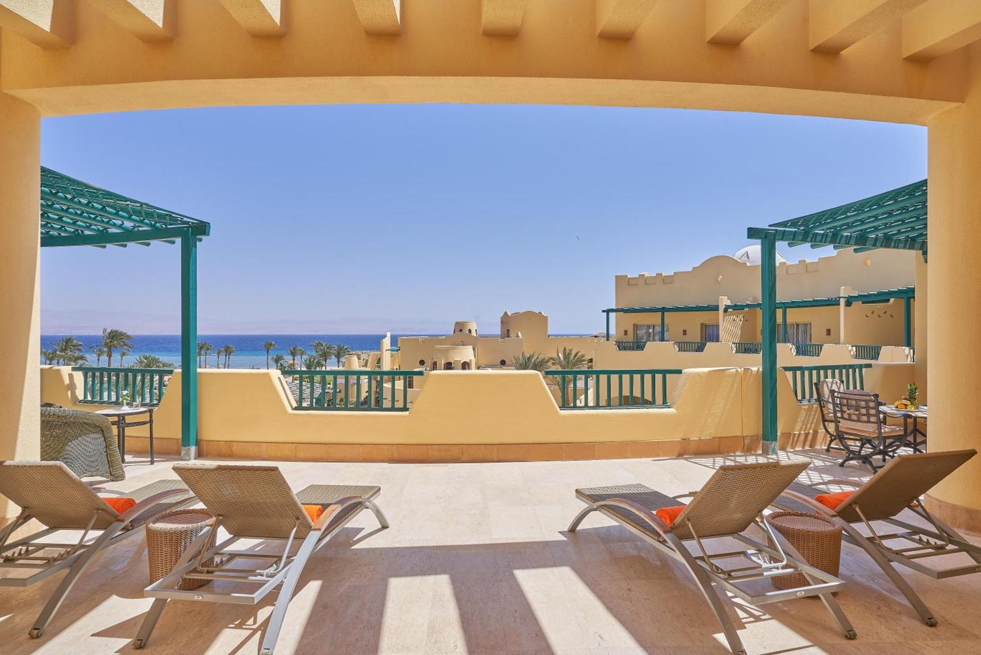 The Bayview Taba Heights Resort Bagian luar foto