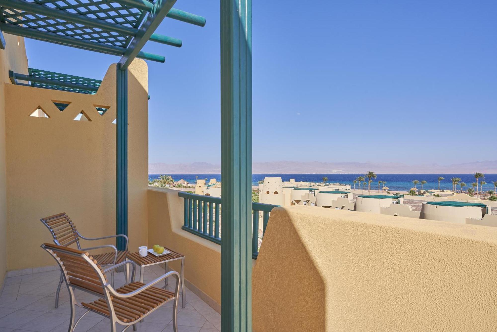 The Bayview Taba Heights Resort Bagian luar foto